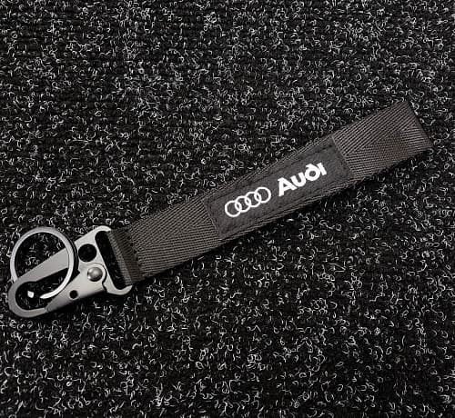 Брелок-петля Audi