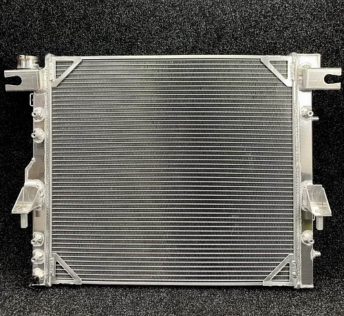 Радиатор алюминиевый 50мм Jeep Wrangler JK 07-18 3.8л 3.6л V6 AT MT