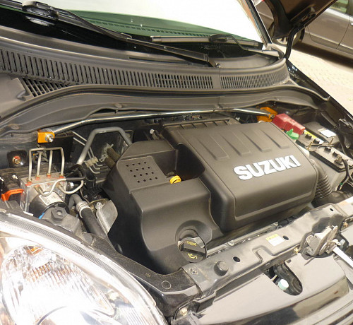 Передняя распорка - Suzuki Swift 2005-2010